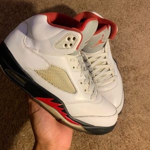 Nike Jordan Fire Red 5 Size 11